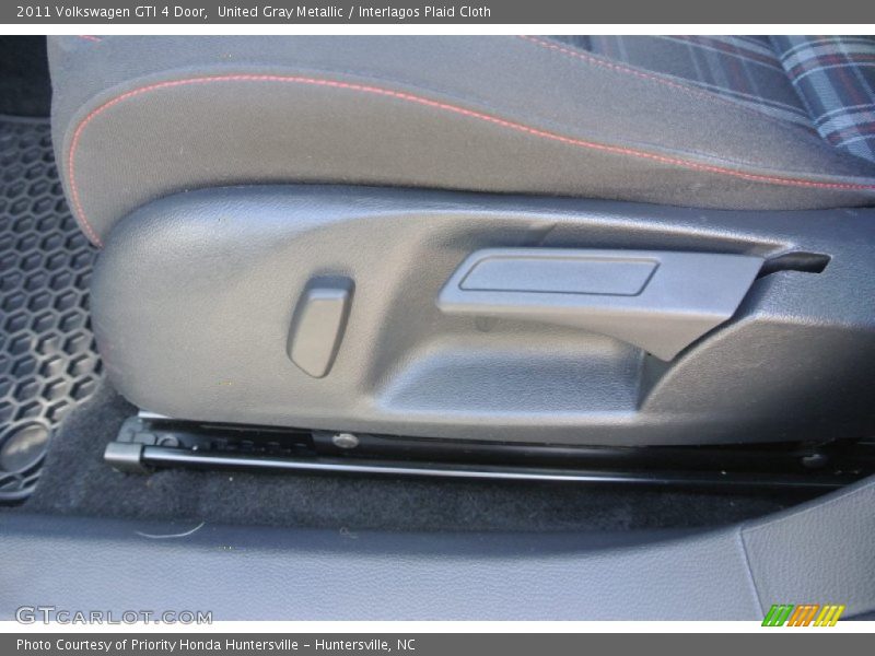 United Gray Metallic / Interlagos Plaid Cloth 2011 Volkswagen GTI 4 Door