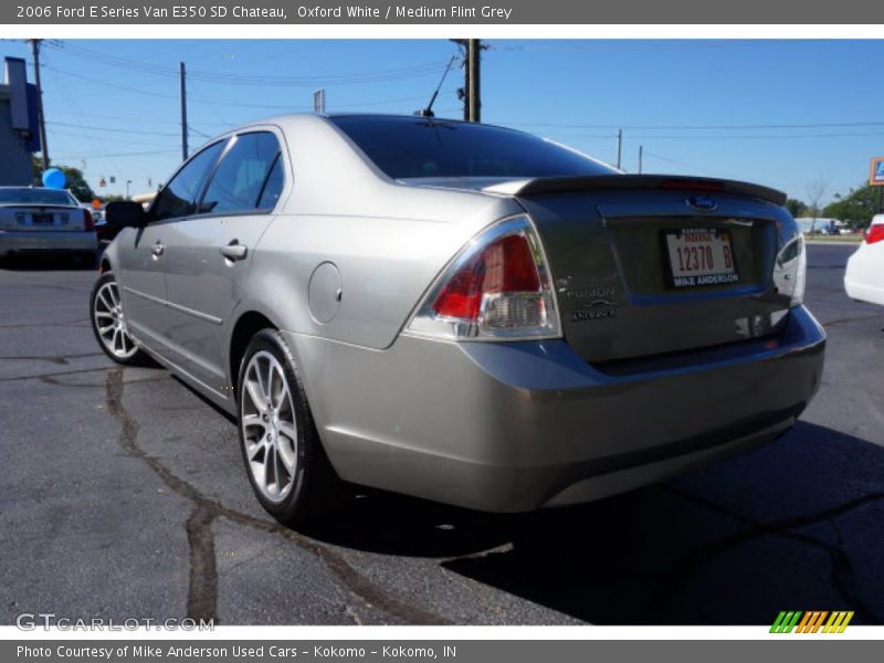 Oxford White / Medium Flint Grey 2006 Ford E Series Van E350 SD Chateau