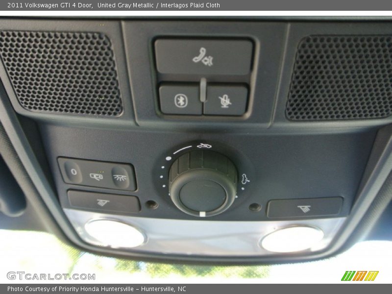 United Gray Metallic / Interlagos Plaid Cloth 2011 Volkswagen GTI 4 Door