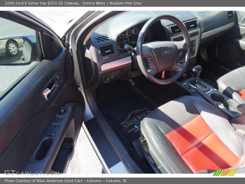 Oxford White / Medium Flint Grey 2006 Ford E Series Van E350 SD Chateau