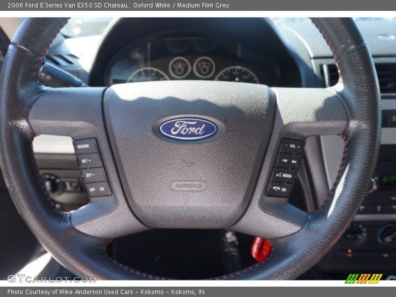 Oxford White / Medium Flint Grey 2006 Ford E Series Van E350 SD Chateau