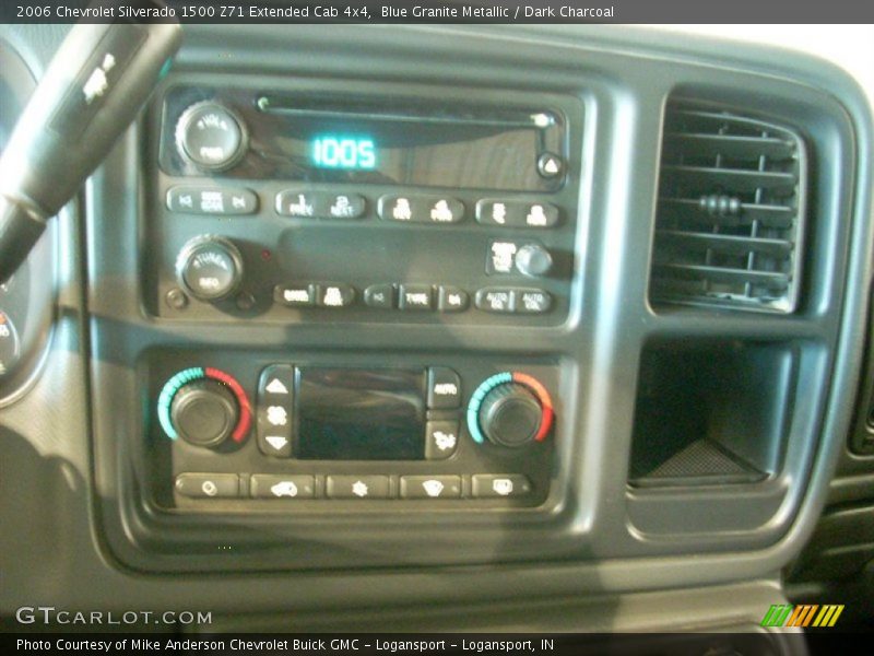 Blue Granite Metallic / Dark Charcoal 2006 Chevrolet Silverado 1500 Z71 Extended Cab 4x4
