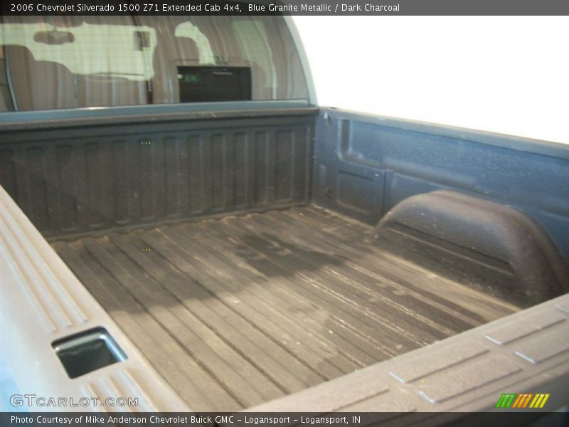 Blue Granite Metallic / Dark Charcoal 2006 Chevrolet Silverado 1500 Z71 Extended Cab 4x4