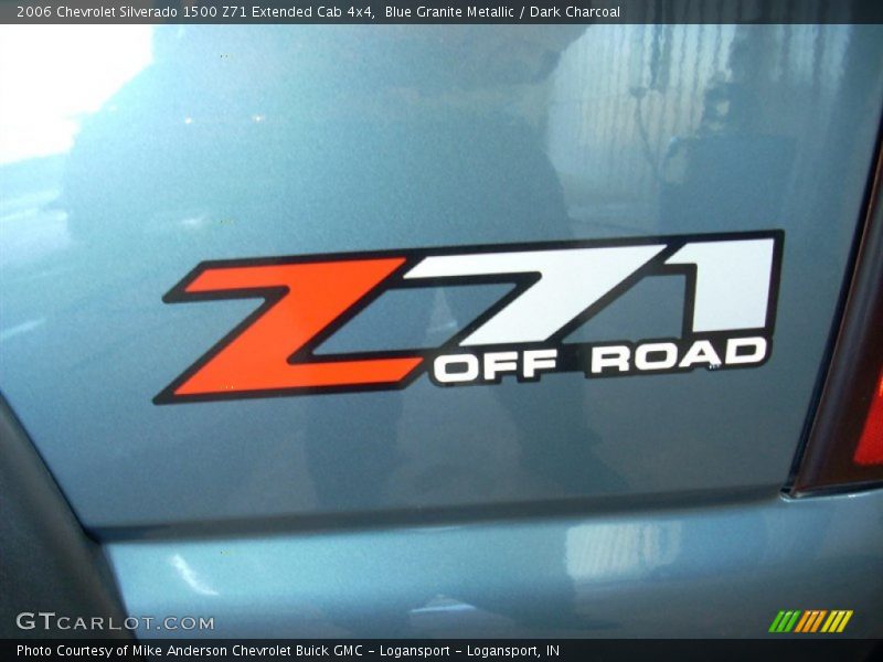 Blue Granite Metallic / Dark Charcoal 2006 Chevrolet Silverado 1500 Z71 Extended Cab 4x4