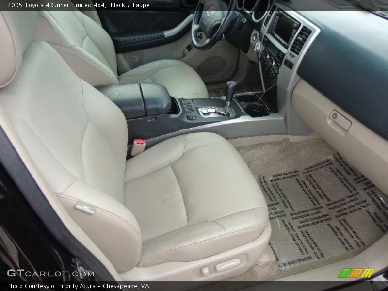 Black / Taupe 2005 Toyota 4Runner Limited 4x4