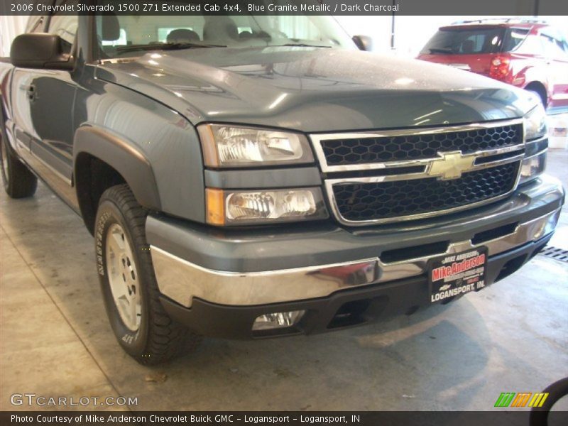 Blue Granite Metallic / Dark Charcoal 2006 Chevrolet Silverado 1500 Z71 Extended Cab 4x4