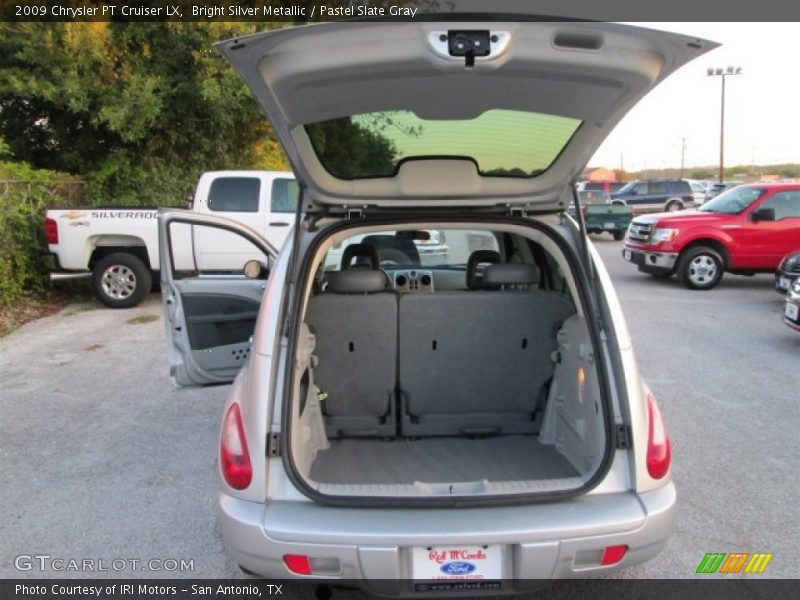 Bright Silver Metallic / Pastel Slate Gray 2009 Chrysler PT Cruiser LX