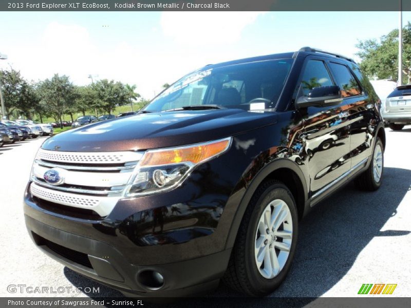 Kodiak Brown Metallic / Charcoal Black 2013 Ford Explorer XLT EcoBoost