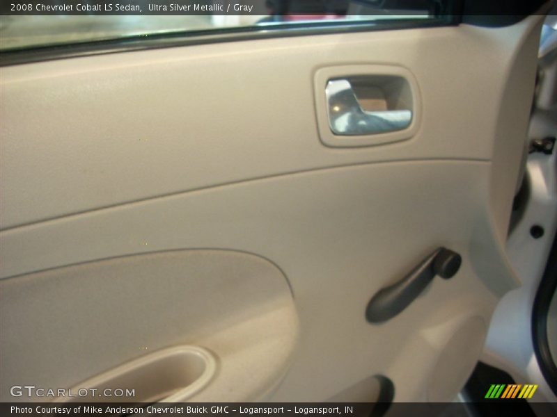 Ultra Silver Metallic / Gray 2008 Chevrolet Cobalt LS Sedan