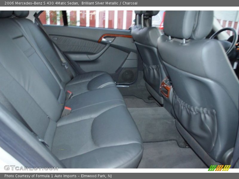 Brilliant Silver Metallic / Charcoal 2006 Mercedes-Benz S 430 4Matic Sedan