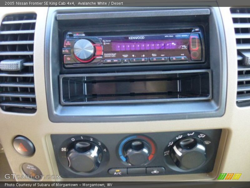Avalanche White / Desert 2005 Nissan Frontier SE King Cab 4x4