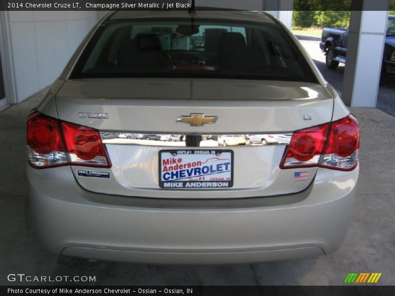 Champagne Silver Metallic / Jet Black 2014 Chevrolet Cruze LT