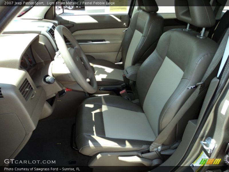 Light Khaki Metallic / Pastel Pebble Beige 2007 Jeep Patriot Sport