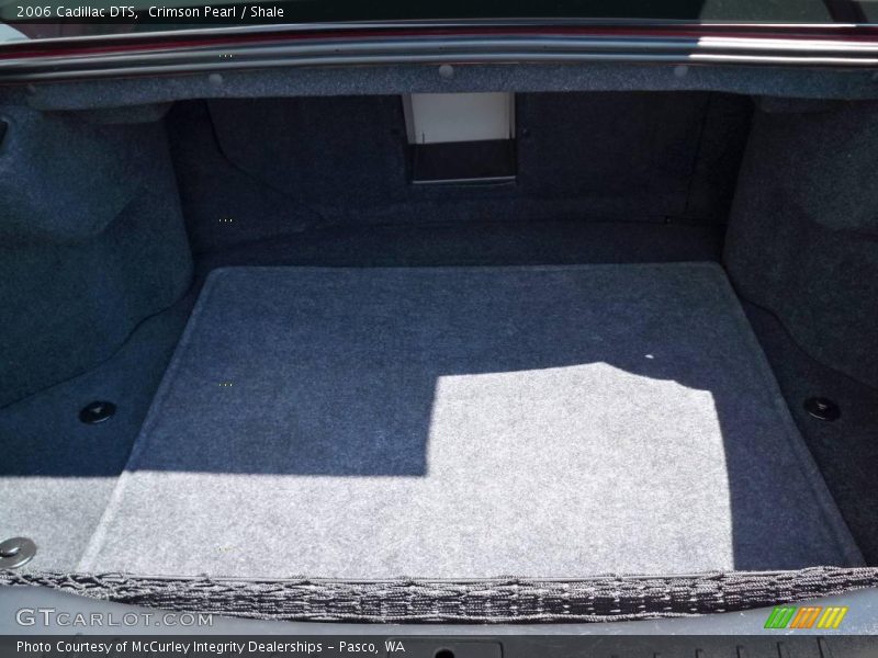Crimson Pearl / Shale 2006 Cadillac DTS