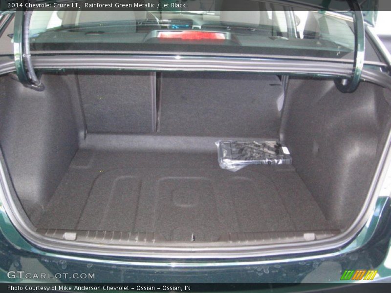 Rainforest Green Metallic / Jet Black 2014 Chevrolet Cruze LT