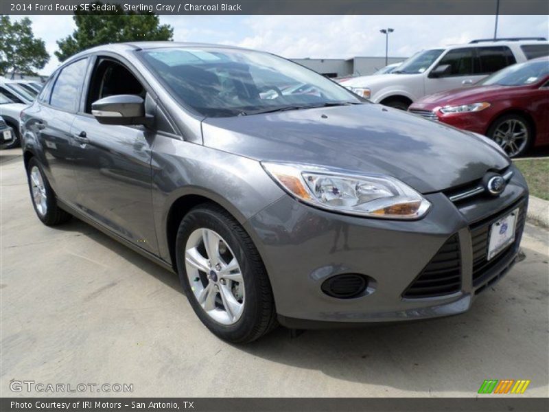 Sterling Gray / Charcoal Black 2014 Ford Focus SE Sedan