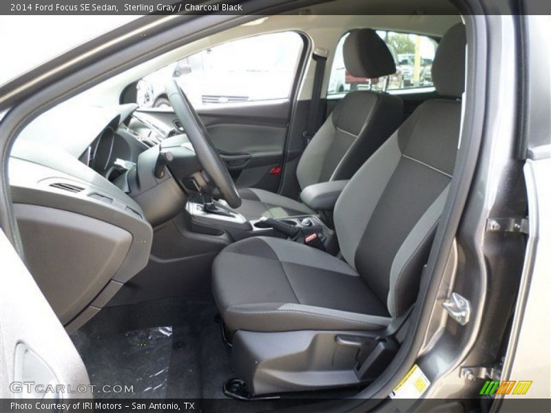 Sterling Gray / Charcoal Black 2014 Ford Focus SE Sedan