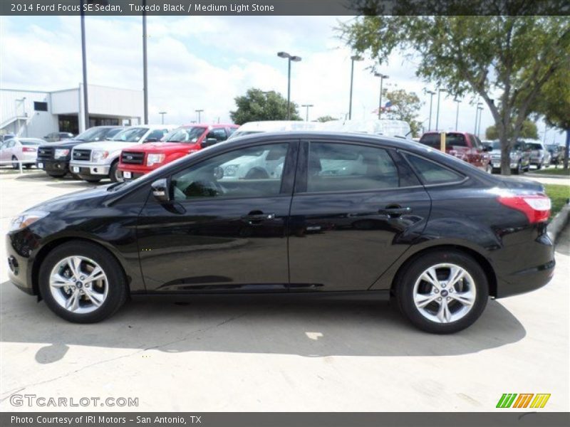 Tuxedo Black / Medium Light Stone 2014 Ford Focus SE Sedan