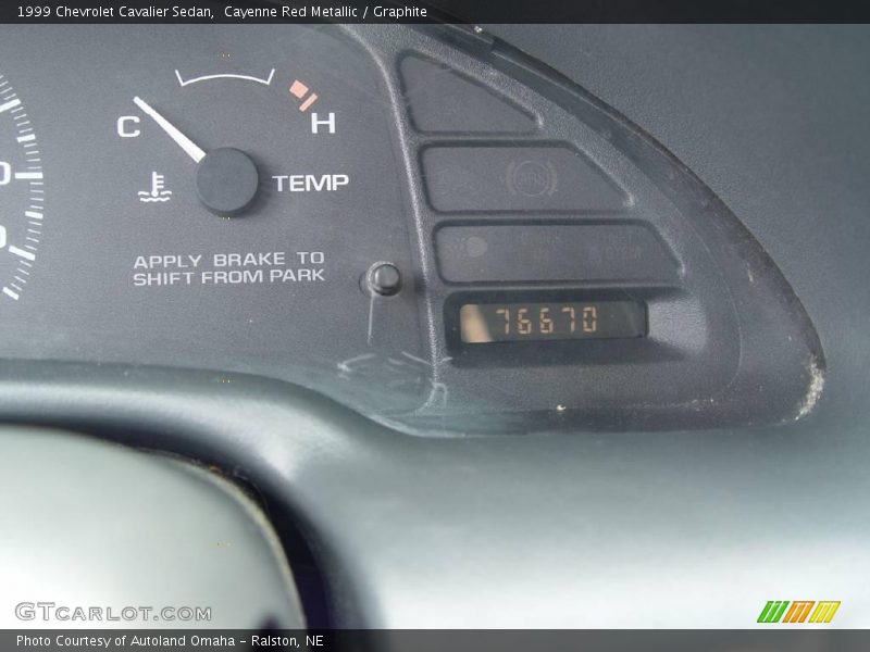Cayenne Red Metallic / Graphite 1999 Chevrolet Cavalier Sedan