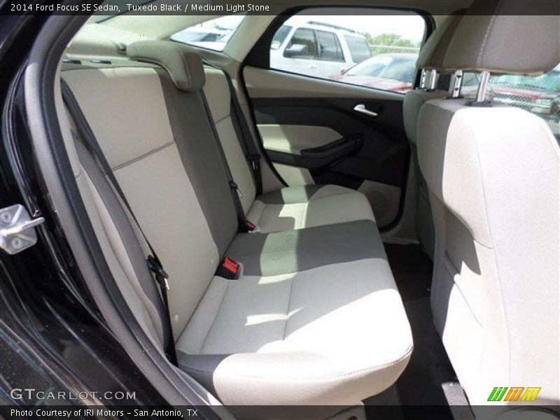 Tuxedo Black / Medium Light Stone 2014 Ford Focus SE Sedan