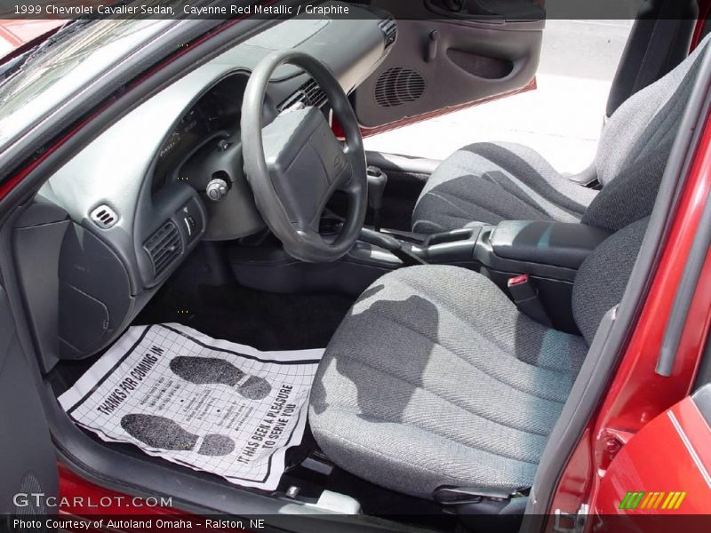 Cayenne Red Metallic / Graphite 1999 Chevrolet Cavalier Sedan