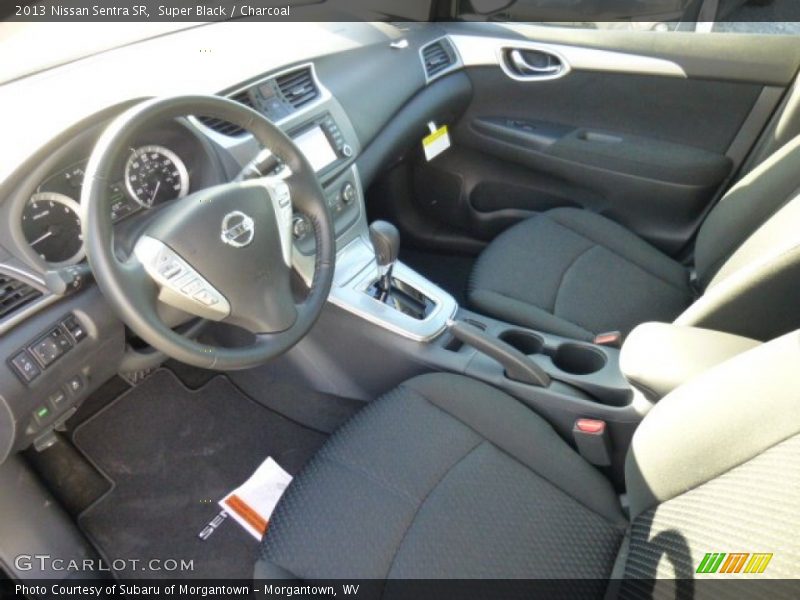 Super Black / Charcoal 2013 Nissan Sentra SR