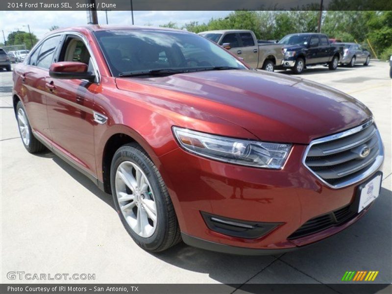 Sunset / Dune 2014 Ford Taurus SEL