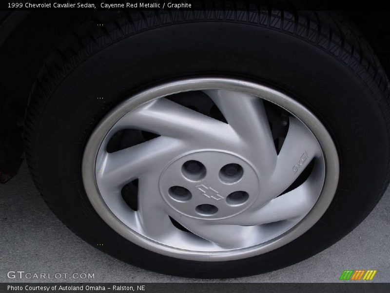 Cayenne Red Metallic / Graphite 1999 Chevrolet Cavalier Sedan