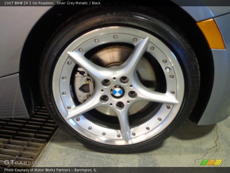 Silver Grey Metallic / Black 2007 BMW Z4 3.0si Roadster