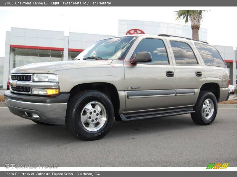 Light Pewter Metallic / Tan/Neutral 2003 Chevrolet Tahoe LS