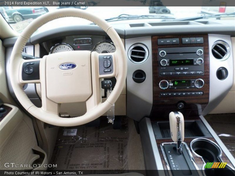 Dashboard of 2014 Expedition XLT