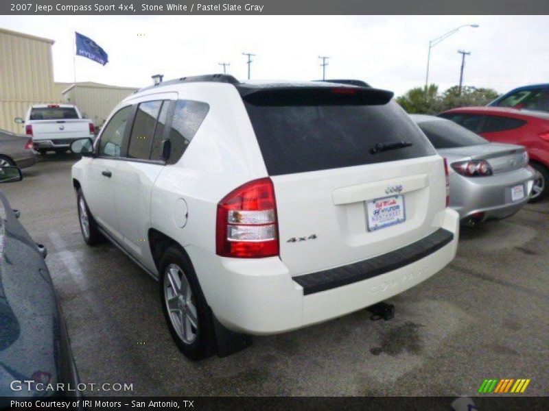 Stone White / Pastel Slate Gray 2007 Jeep Compass Sport 4x4