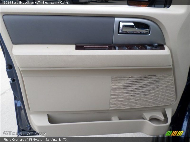 Blue Jeans / Camel 2014 Ford Expedition XLT