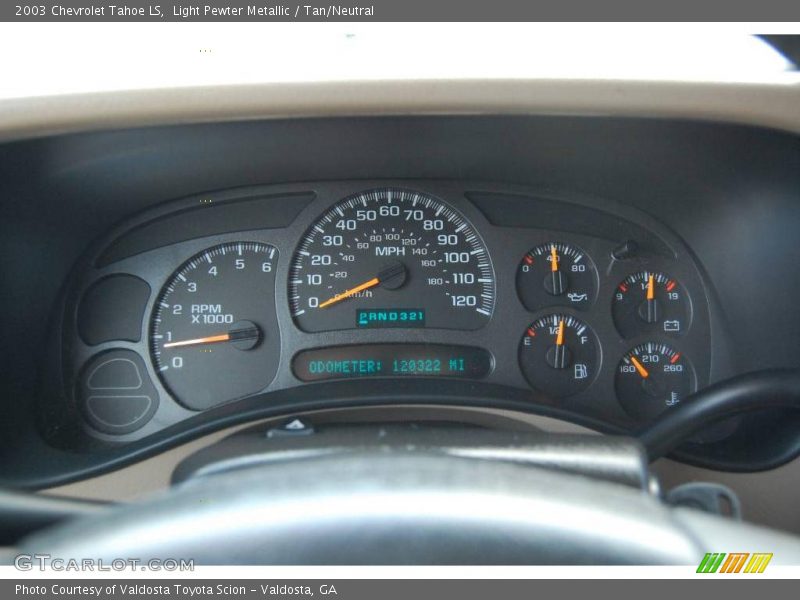 Light Pewter Metallic / Tan/Neutral 2003 Chevrolet Tahoe LS