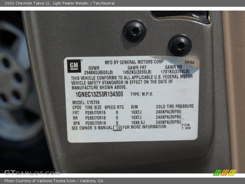 Light Pewter Metallic / Tan/Neutral 2003 Chevrolet Tahoe LS