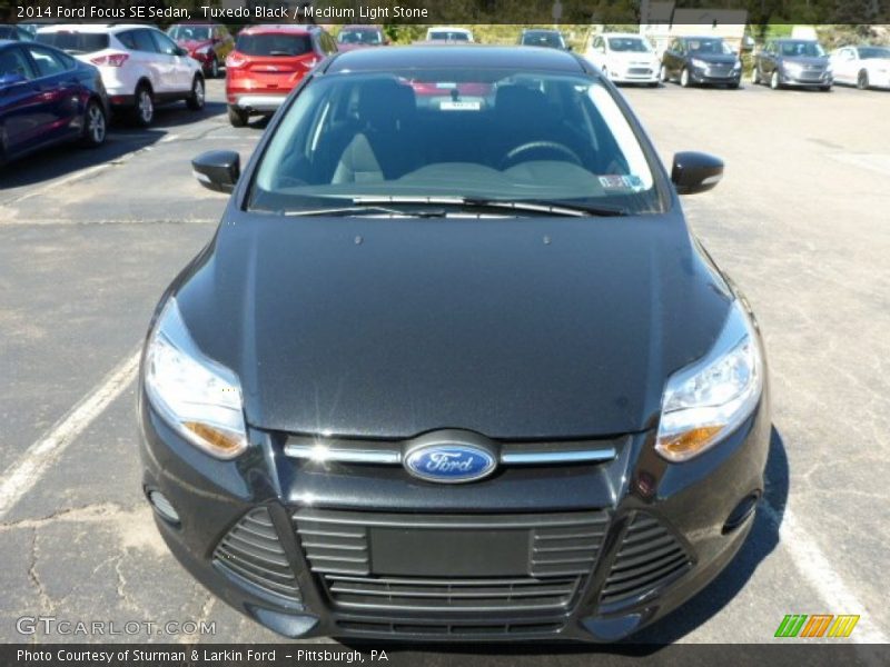 Tuxedo Black / Medium Light Stone 2014 Ford Focus SE Sedan