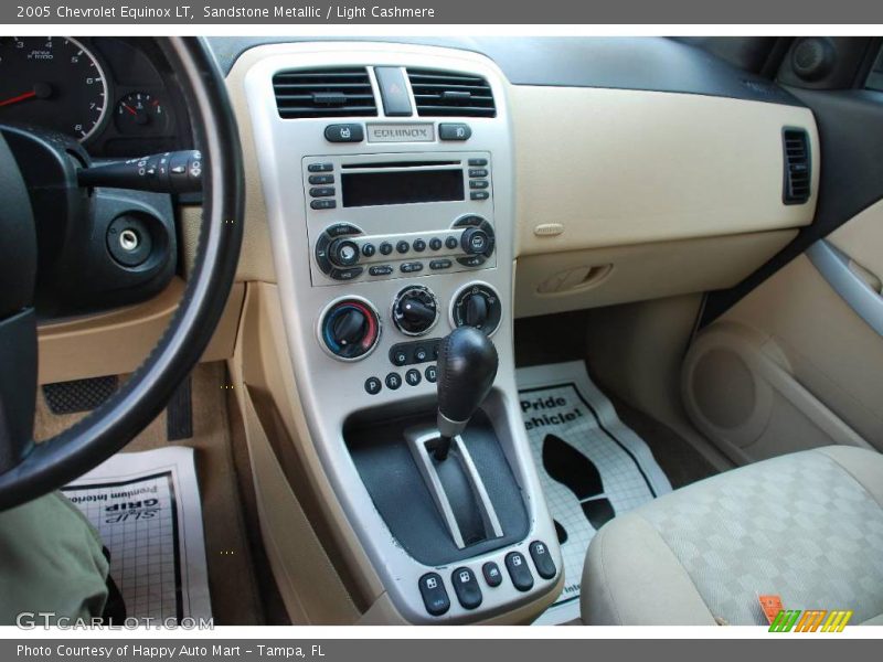 Sandstone Metallic / Light Cashmere 2005 Chevrolet Equinox LT