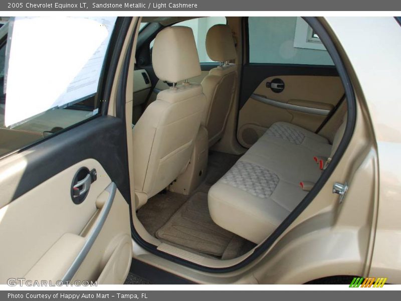 Sandstone Metallic / Light Cashmere 2005 Chevrolet Equinox LT