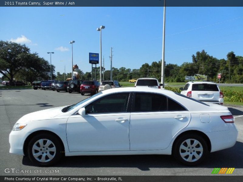 Super White / Ash 2011 Toyota Camry