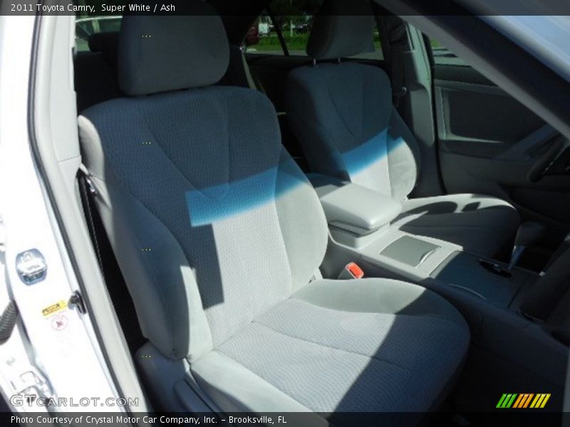 Super White / Ash 2011 Toyota Camry