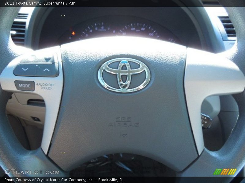Super White / Ash 2011 Toyota Camry