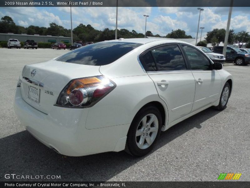 Winter Frost Pearl / Blond 2009 Nissan Altima 2.5 SL