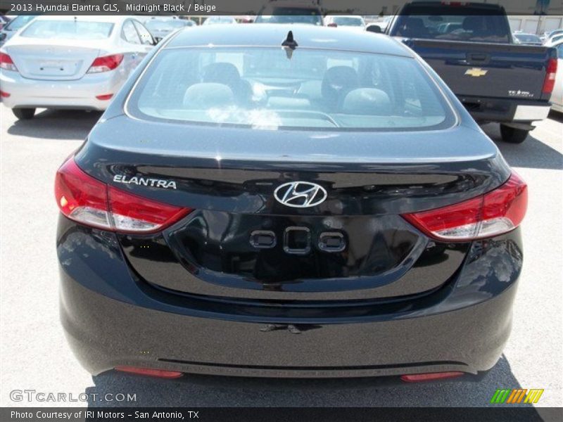 Midnight Black / Beige 2013 Hyundai Elantra GLS