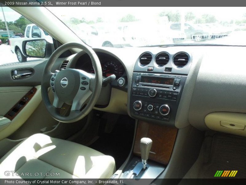 Winter Frost Pearl / Blond 2009 Nissan Altima 2.5 SL
