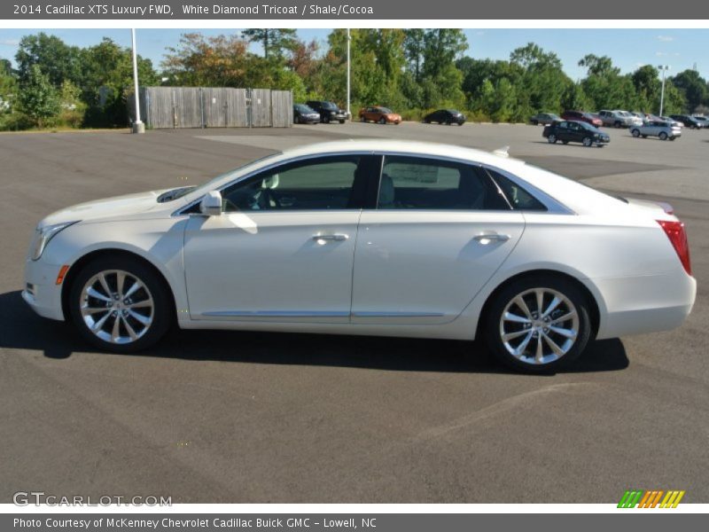 White Diamond Tricoat / Shale/Cocoa 2014 Cadillac XTS Luxury FWD