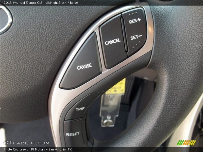 Midnight Black / Beige 2013 Hyundai Elantra GLS