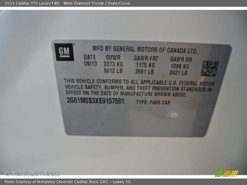 White Diamond Tricoat / Shale/Cocoa 2014 Cadillac XTS Luxury FWD