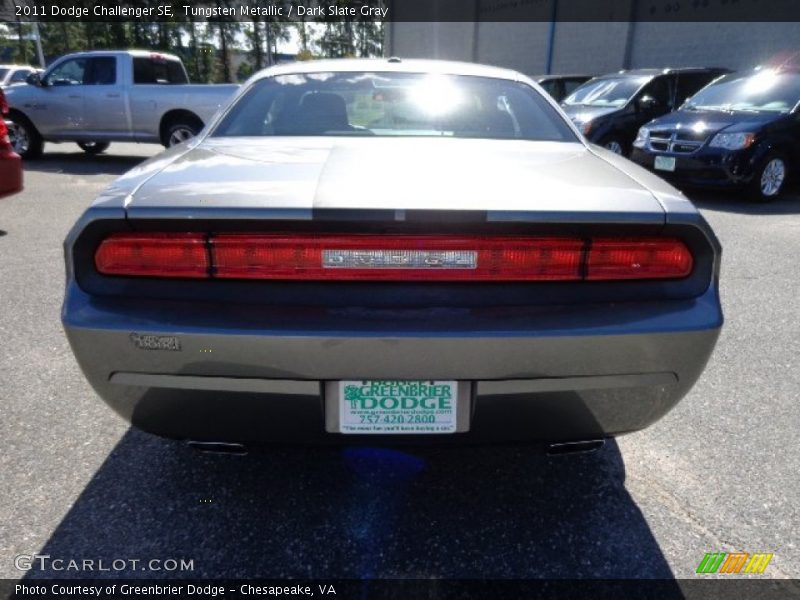 Tungsten Metallic / Dark Slate Gray 2011 Dodge Challenger SE