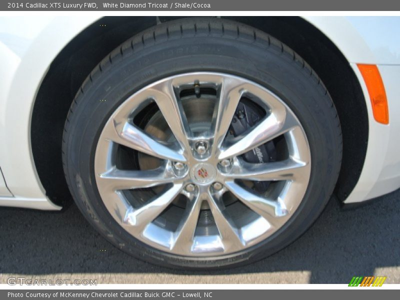 White Diamond Tricoat / Shale/Cocoa 2014 Cadillac XTS Luxury FWD