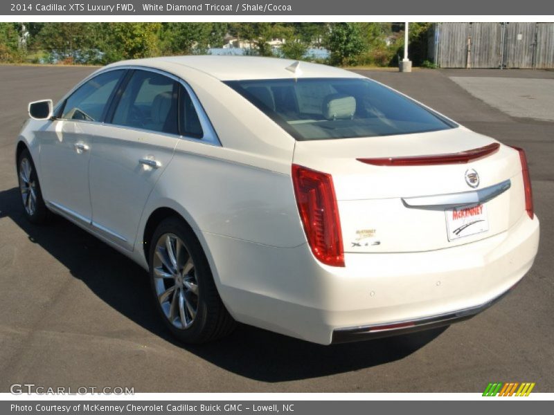 White Diamond Tricoat / Shale/Cocoa 2014 Cadillac XTS Luxury FWD